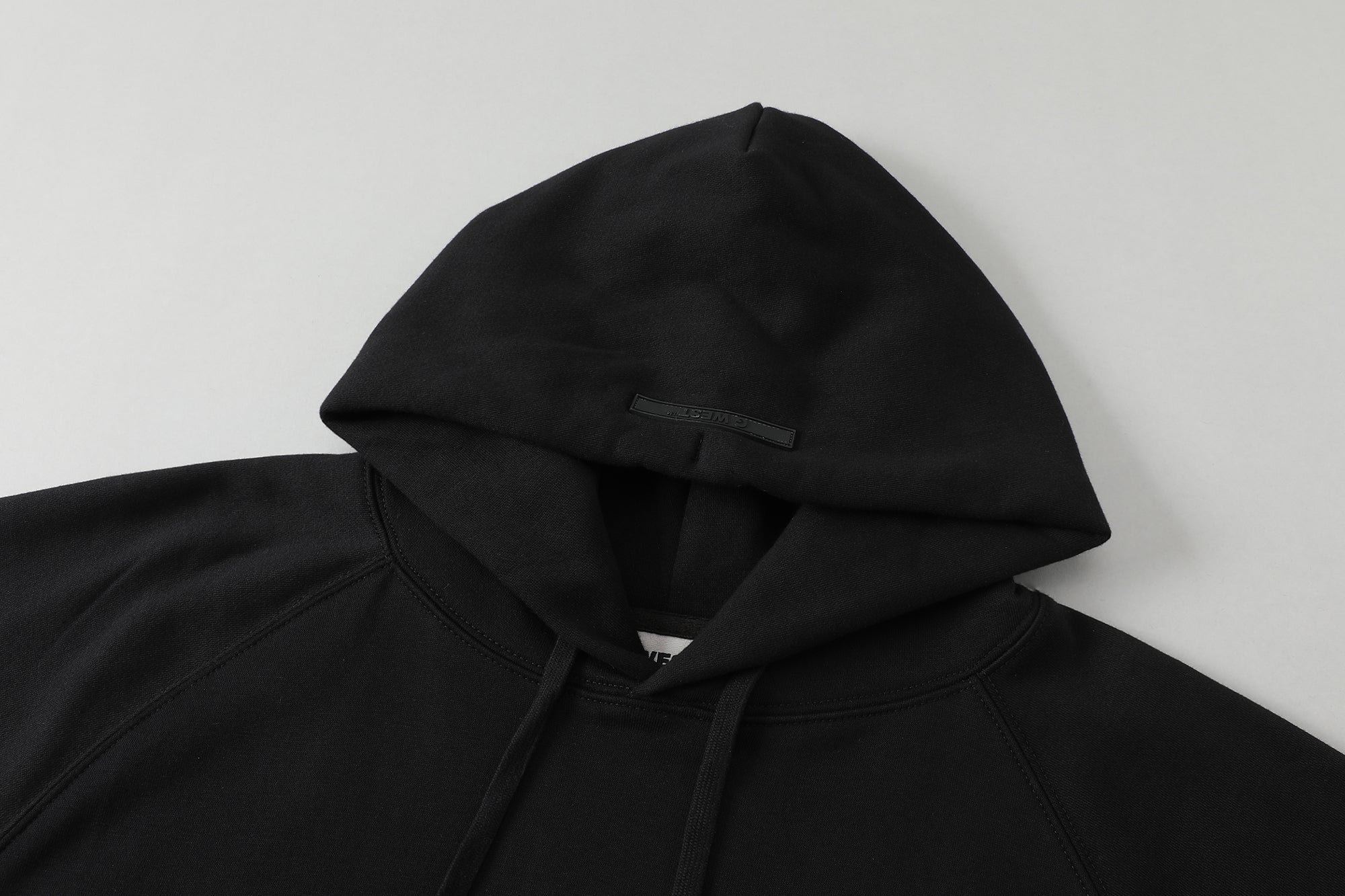 G WEST SMALL CHEST LOGO HOODIE