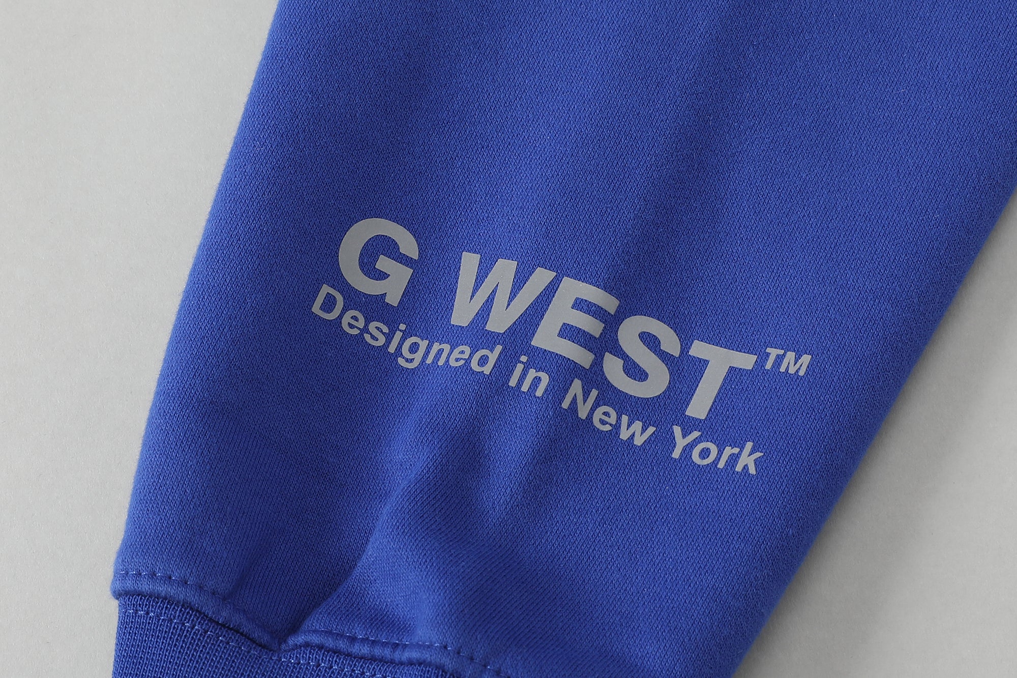 G WEST SMALL CHEST LOGO HOODIE